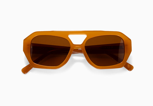 Amber / Brown